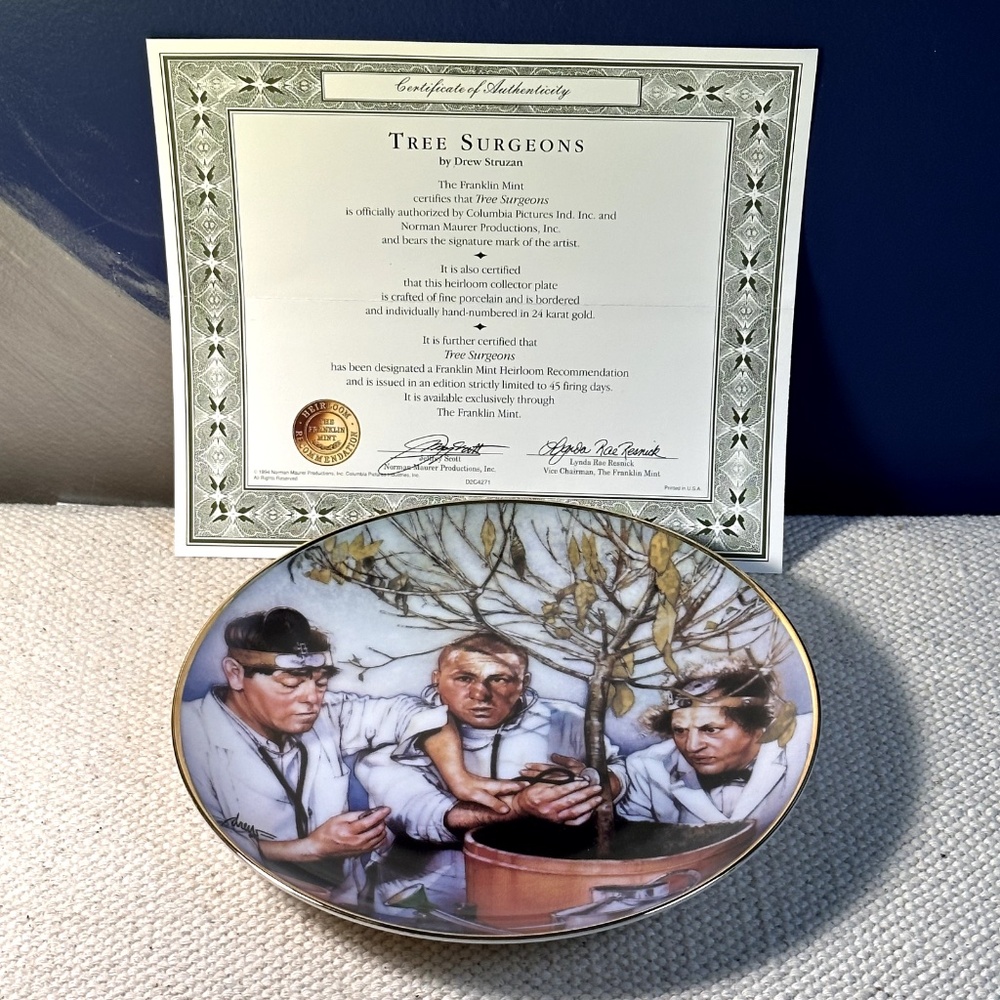 The Three Stooges Limited Ed. Decorative Plate 1994 Fine Porcelain Tree Surgeons